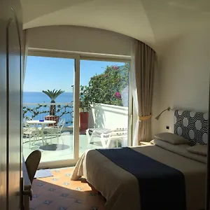 3* Отель Bellevue